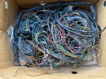 Škoda Felicia díly - 8