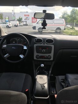 Ford Focus - 8