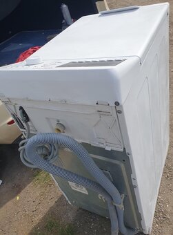 PRACKA INDESIT,HORNI PLNENI,7KG,1200 OT. - 8
