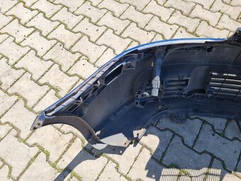 VW Golf V přední nárazník s ostřikovači modrá LD5Q - 8