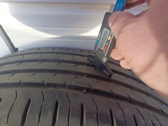 CONTINENTAL pneu 225/60 R17, letní 2ks - 8