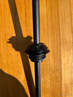 Prodám vodní dýmku Vyro Versa Black s kompletním příslušenst - 8