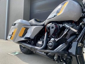 Prodám Harley-Davidson Road King Bagger 2017, 25200km - 8