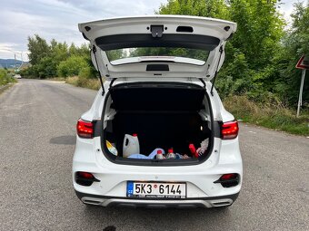 MG ZS Elegance 1.0 Turbo 2023 - 8