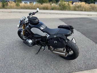 BMW R NineT - 8
