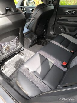 Prodáme Volvo V60 R-Design AWD B6 mildhibrid 183 kw ATM - 8