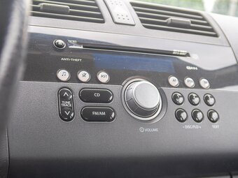 Suzuki Swift 1.3D 55KW – VELMI ÚSPORNĚ - 8