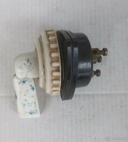 Přepínač směrových světel - 8