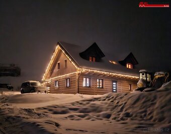 Dvě horské chaty navzájem propojené , 240m2, pozemek 834m2 - 8