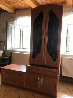 Prodám 3 ks skříněk - 8