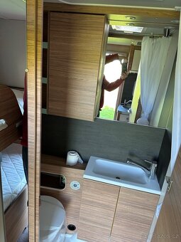 Karavan Weinsberg 400LK - 8