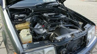 Mercedes - Benz W124 - 8
