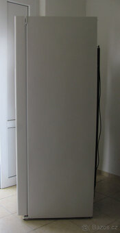 ŠUPLÍKOVÁ MRAZNIČKA - MRAZÁK - WHIRLPOOL - 340l - A++ - 8