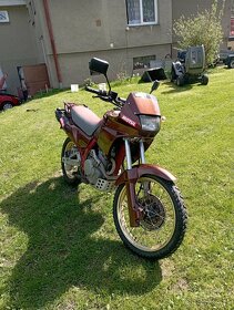 Honda NX 650 Dominator - 8