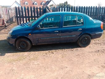 Renault Thalia 1.4 - 8