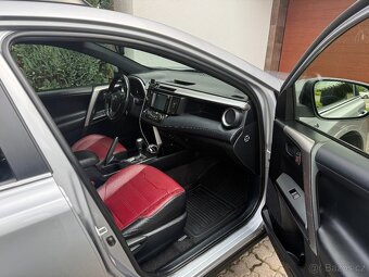 Toyota RAV4 Hybrid, 2,5 e-CVT 145 kW AWD Selection - 8