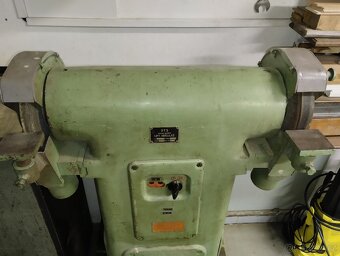 Dvoukotoučová bruska BL 3D. - 8