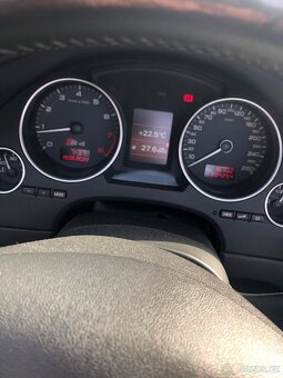 Audi S4 cabrio 4.2 V8 2004 - 8