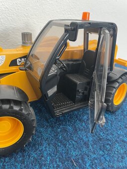 Bruder úžasné hračky cca za polovinu cen od 200Kč - 8