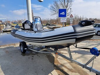 Člun ZODIAC OPEN 4.8 s lodním motorem MERCURY 60 HP - 8