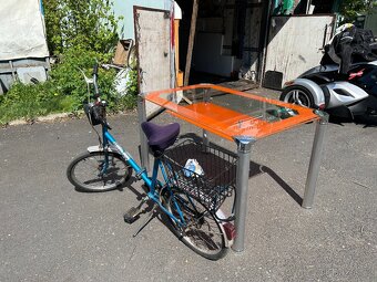 skleněný stůl - 8