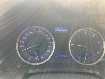 Lexus IS 200d 110kw, 2011, najeto 206 566km. - 8