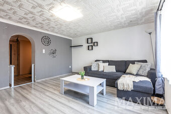 Dům 6 a více o ploše 200 m2 - Doksany, Doksany - 8