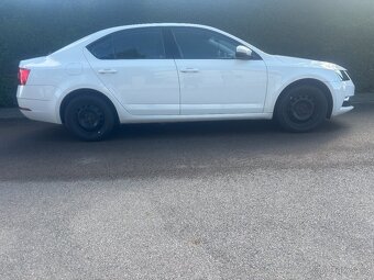 Škoda Octavia 1,0 / 85 kW  ČR   44.800 km - 8