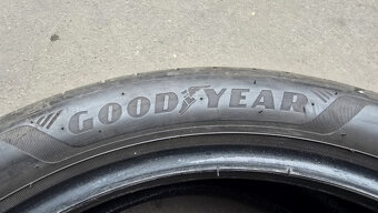 Letní pneumatika 235/40/19 Good Year - 8
