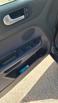 VW Golf Plus - 8