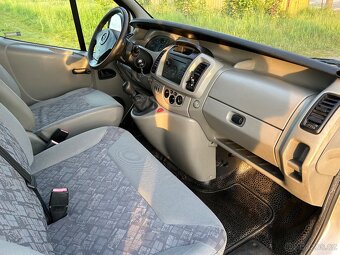 Opel Vivaro 1.9 DTI 74kw, 6 míst - 8
