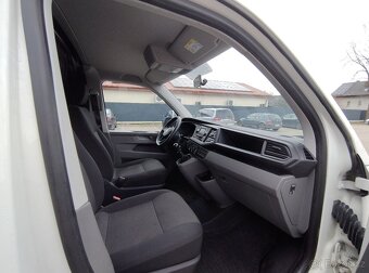 VW Transporter T6 - 8