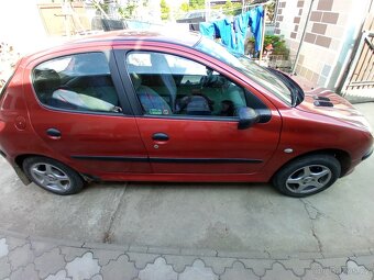 Peugeot 206 - 8