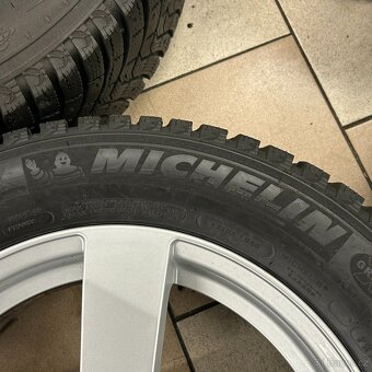 Subaru Outback zimní sada kol MICHELIN 225/65/R17 - 8