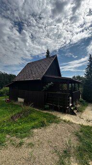 SRUBOVÝ ZAHRADNÍ DOMEK LIBÍN 1 - DEMONTOVATELNÝ - 8