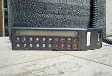 Mobilní telefony pro sběratele - rarity - PRVNÍ PHILIPS 1981 - 8