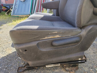 Přední sedačky Connect Tourneo / Transit - 8