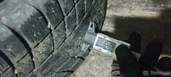 16" zimni Renault 205/55 R16 5x108 - 8