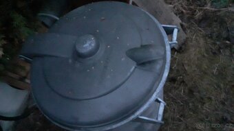 plastová popelnice - 8