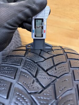 Zimní pneu 195/65/15 č.2 - 8