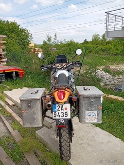 KTM LC4 640 Adventure - 8