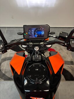 KTM 125 Duke - 8