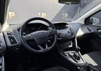 Ford Focus manuál benzín 92 kw 2015 - 8