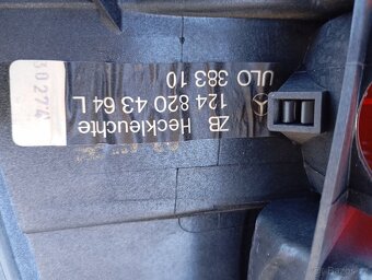 Zadní světla na Mercedes Benz S124, kombi. AMG? - 8