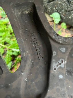 Alu disky Enkei Subaru r16 5x100 6,5J - 8
