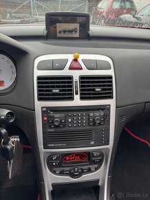 Prodám díly z tohoto vozu Peugeot 307 cc cabrio - 8