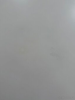 kulatý stůl Jysk průměr 105cm - 8