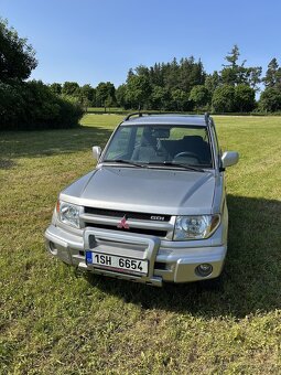 Misthubishi Pajero Pinin - 8
