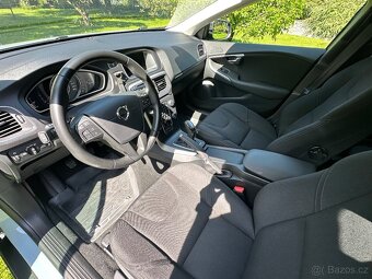 Volvo V40 T3 CROSS COUNTRY - 8