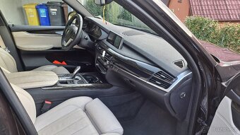 BMW X5 F15 3.0D.R.V.2014,7 MÍST, ČR,PO SERVISETOP - 8